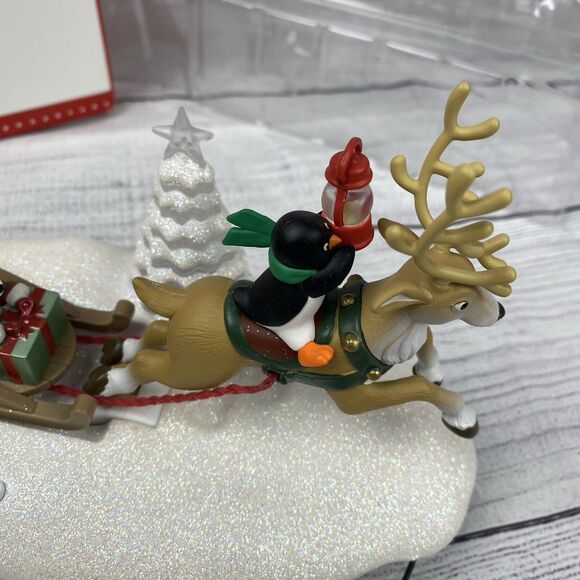 Hallmark Here Come Frosty Friends Light Sound Motion Table Decoration 2015 Box - Picture 4 of 7